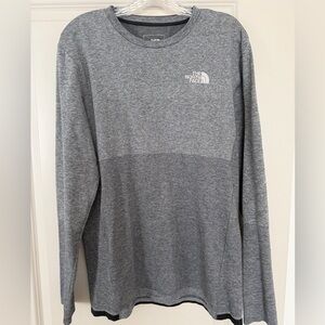 The North Face Summit Series Men’s Performance Long Sleeve – Size Large